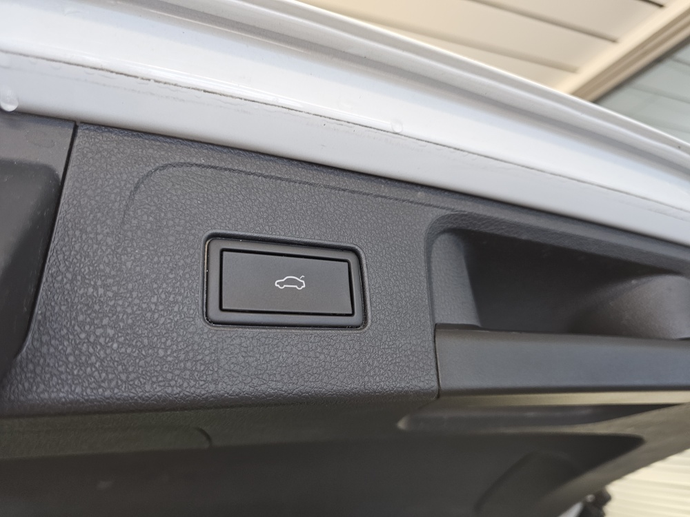 VW Passat Variant – Foto 4