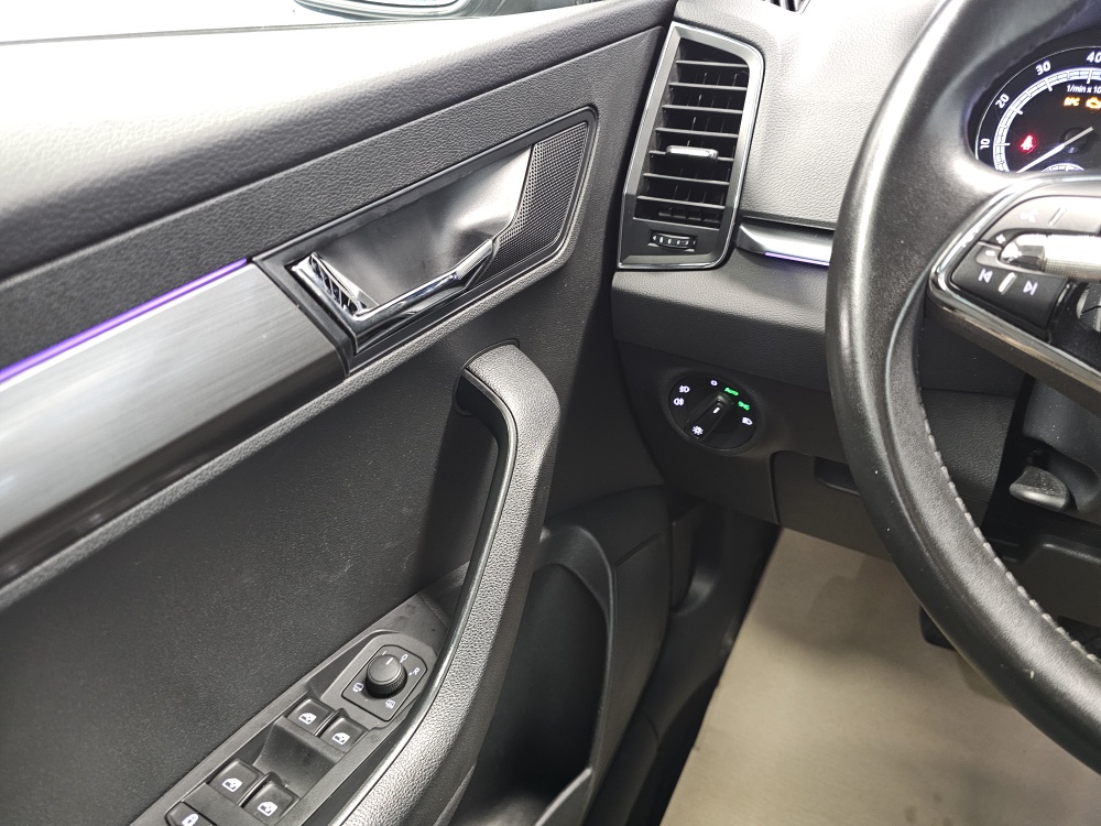 Skoda Karoq – Foto 21