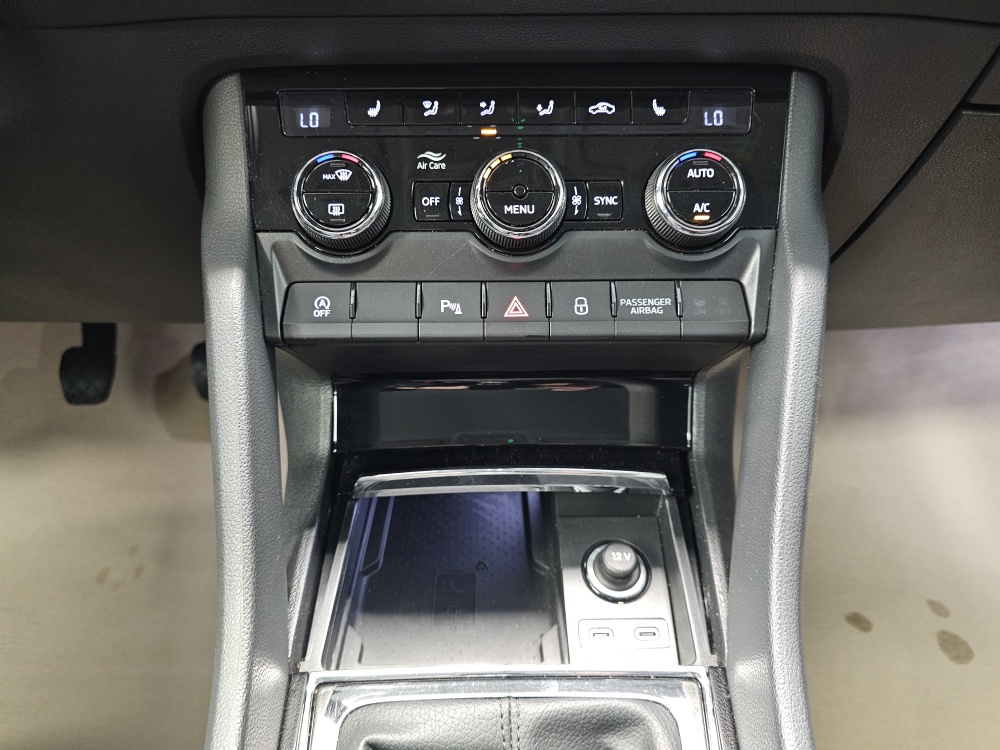 Skoda Karoq – Foto 9