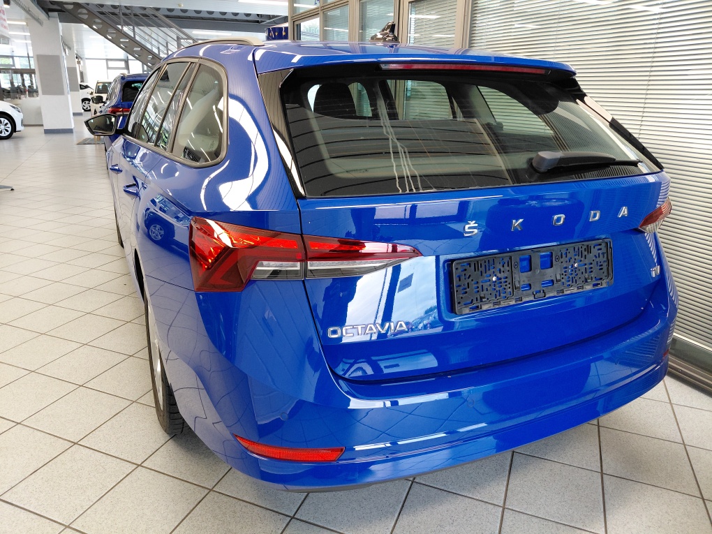 Skoda Octavia Combi – Foto 4