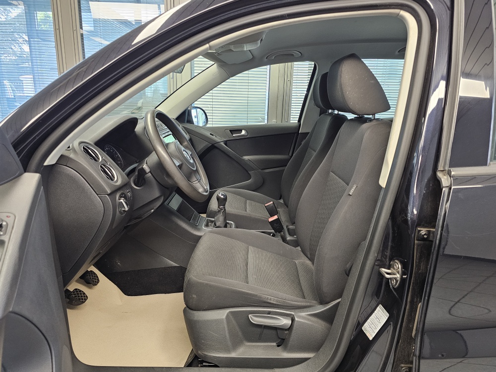 VW Tiguan – Foto 12