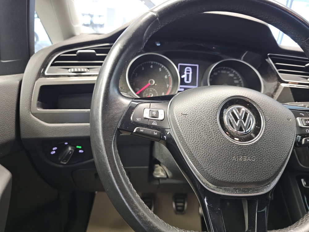 VW Touran – Foto 17