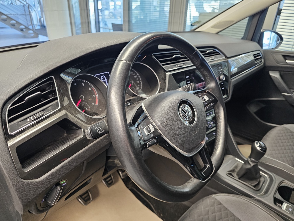 VW Touran – Foto 20