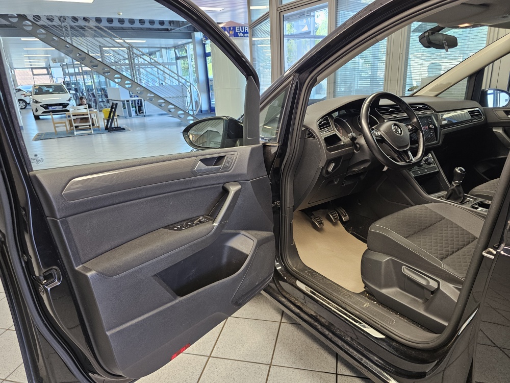 VW Touran – Foto 22