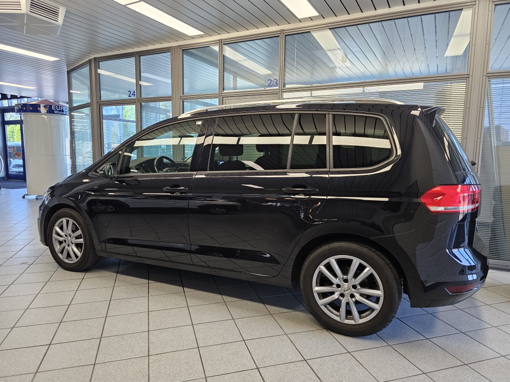 VW Touran – Foto 23