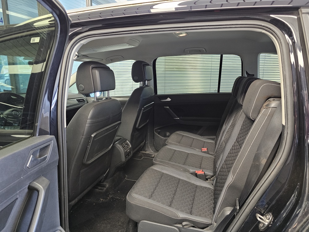 VW Touran – Foto 6