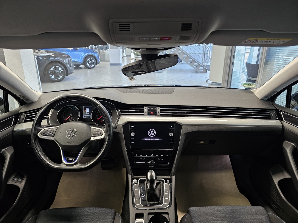VW Passat Variant – Foto 10