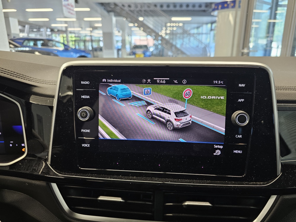 VW T-Roc – Foto 13