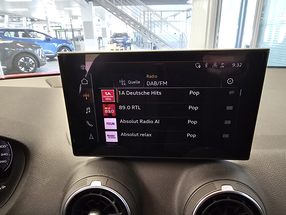 Audi Q2 – Foto 11