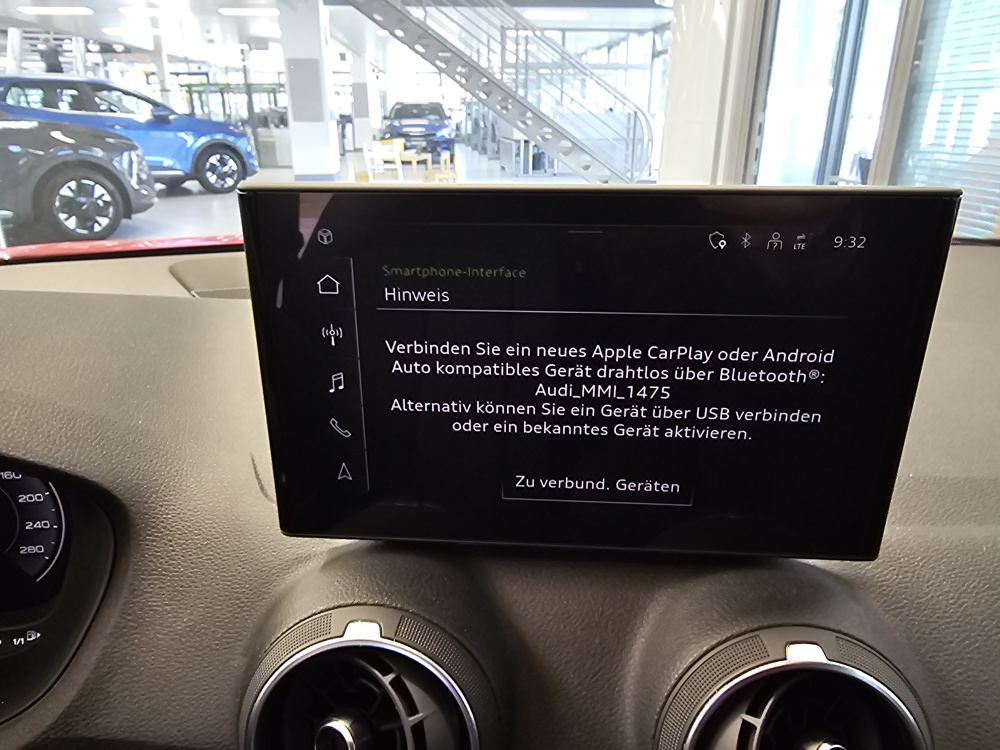 Audi Q2 – Foto 12