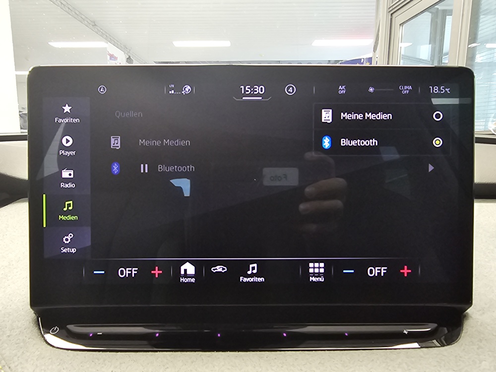 Skoda Enyaq – Foto 13