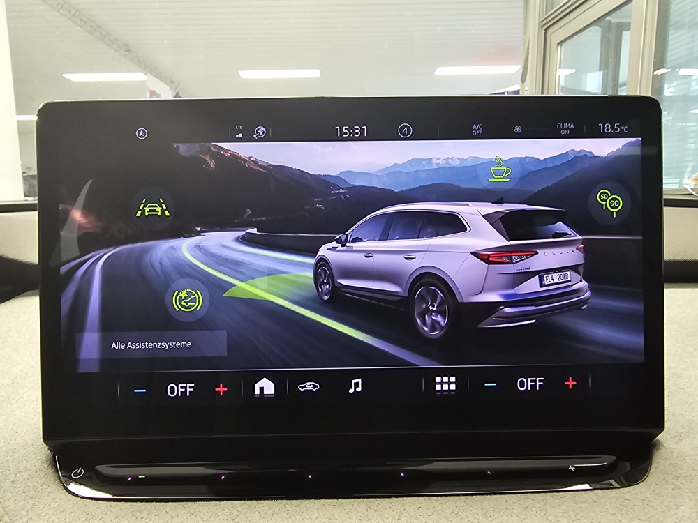 Skoda Enyaq – Foto 16