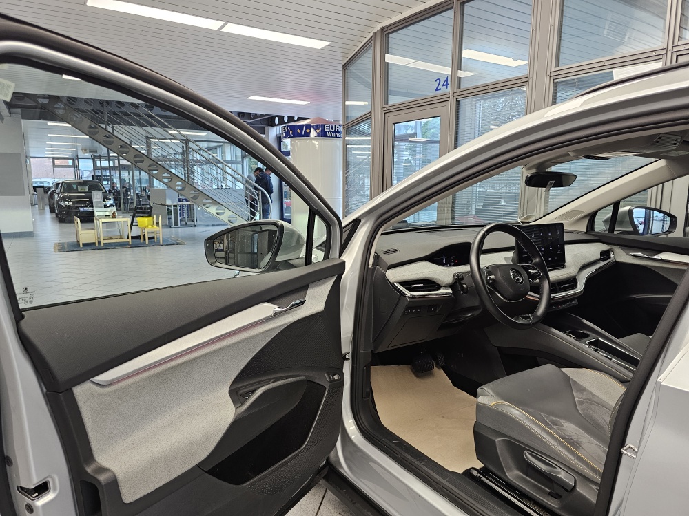 Skoda Enyaq – Foto 28