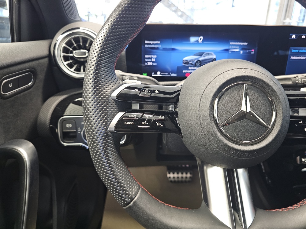 Mercedes-Benz A 200 – Foto 22