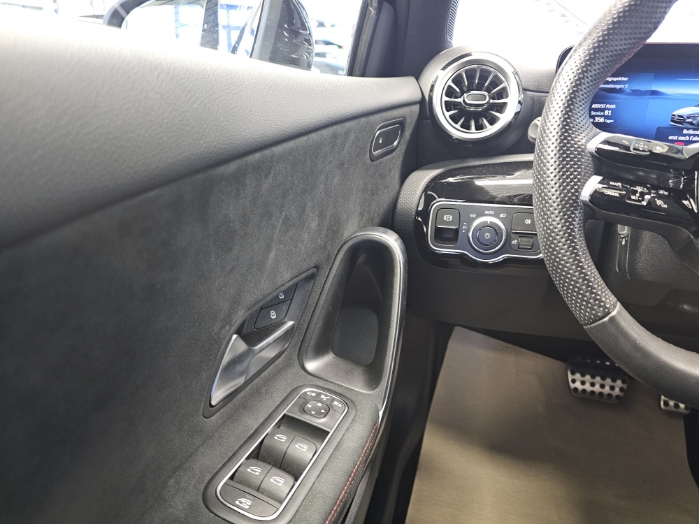Mercedes-Benz A 200 – Foto 23
