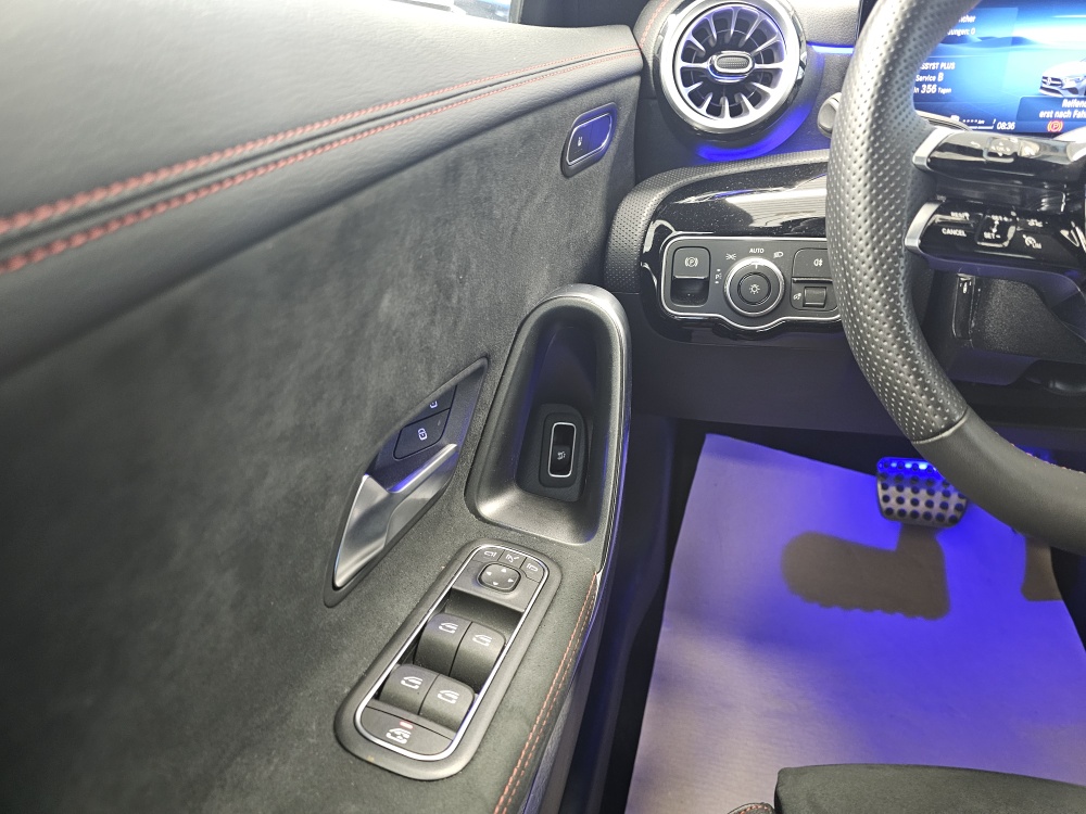 Mercedes-Benz CLA 200 Shooting Brake – Foto 23