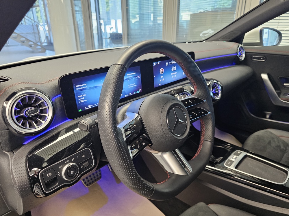 Mercedes-Benz CLA 200 Shooting Brake – Foto 26
