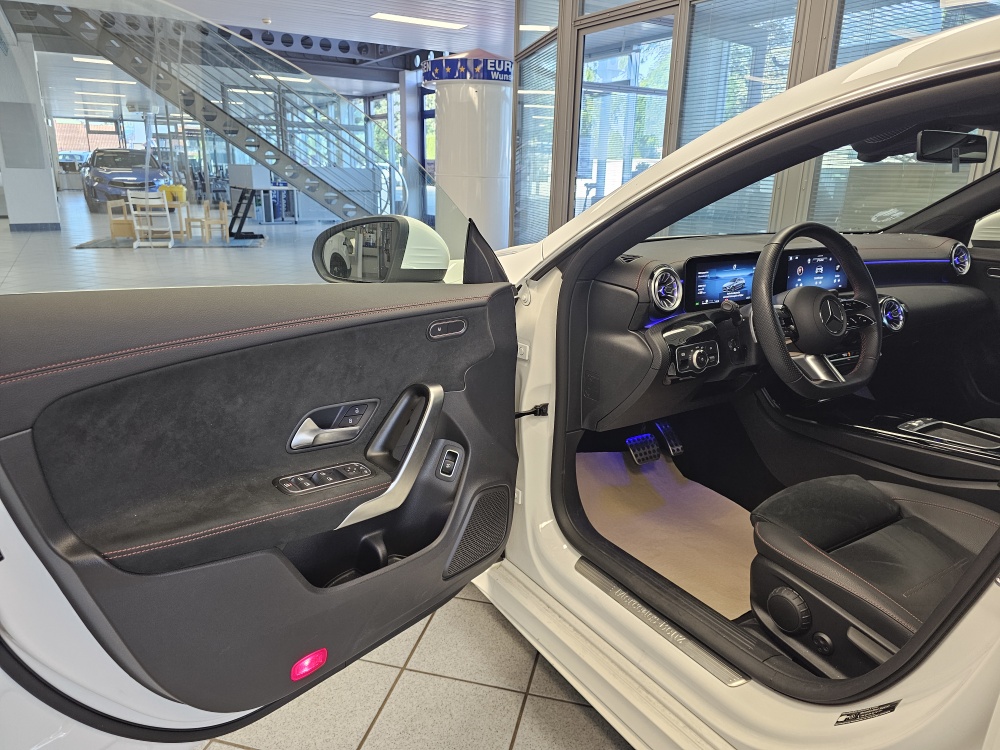 Mercedes-Benz CLA 200 Shooting Brake – Foto 28