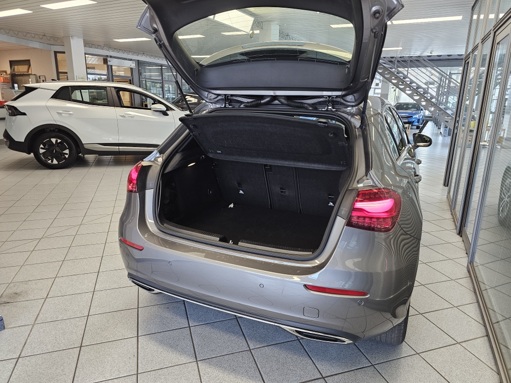 Mercedes-Benz A 180 – Foto 2