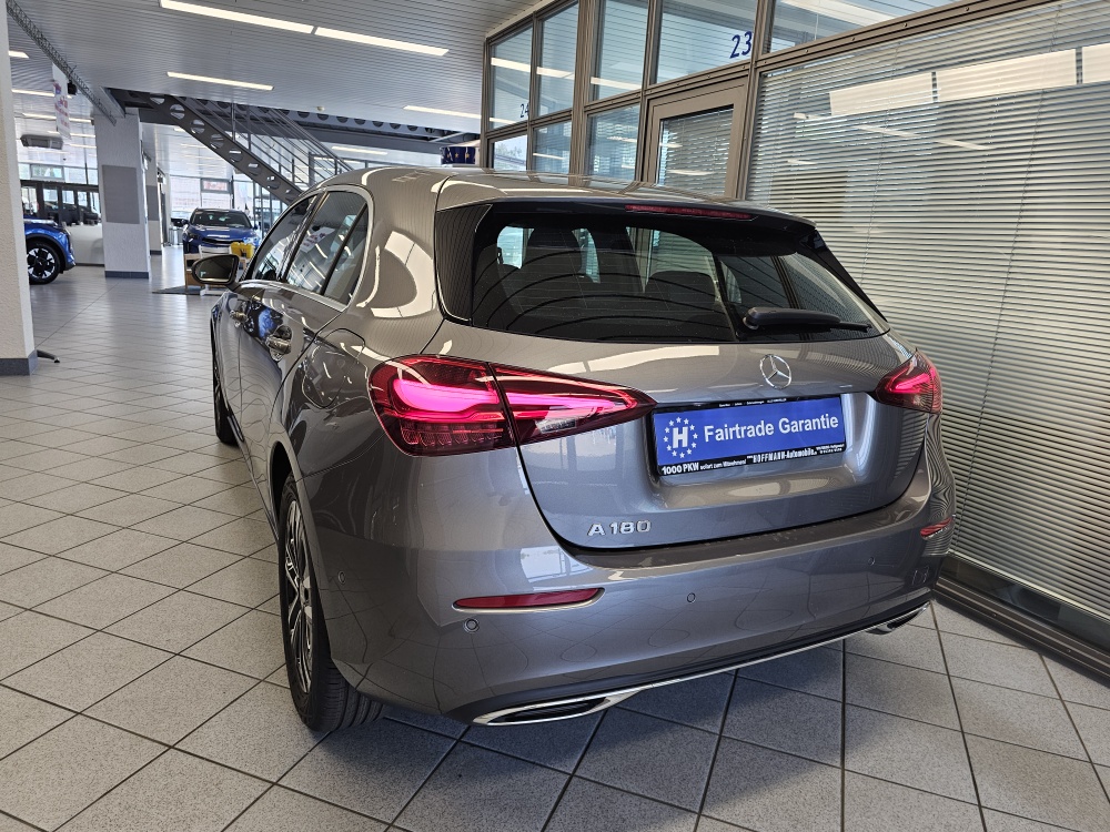 Mercedes-Benz A 180 – Foto 3