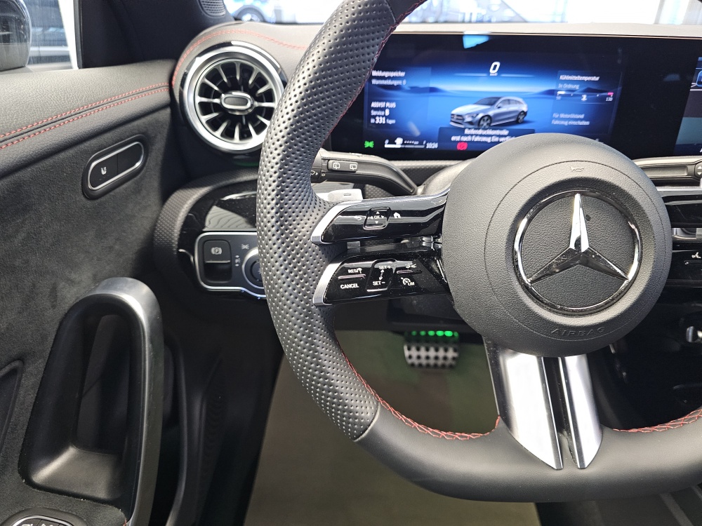 Mercedes-Benz CLA 200 Shooting Brake – Foto 22