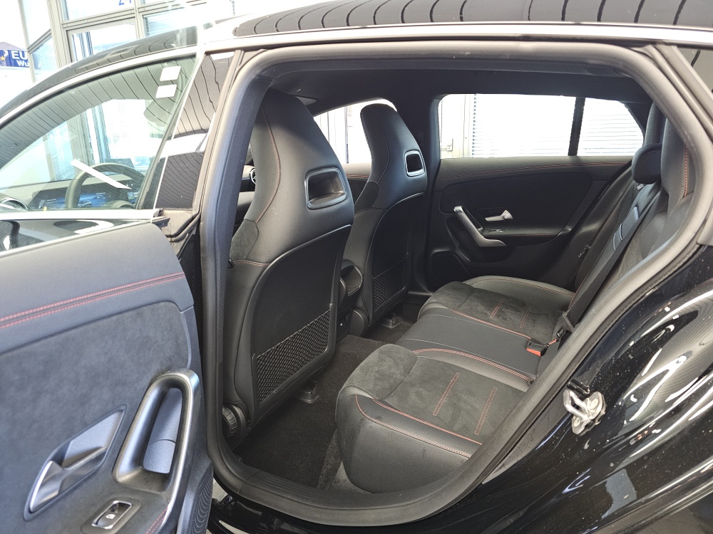 Mercedes-Benz CLA 200 Shooting Brake – Foto 5