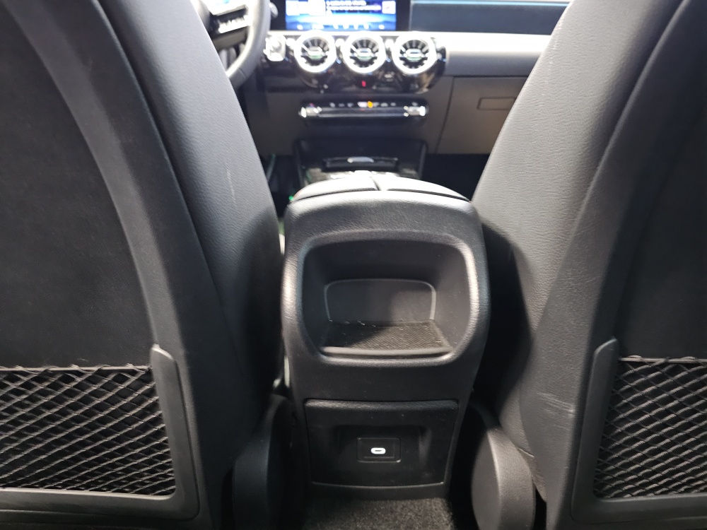 Mercedes-Benz CLA 200 Shooting Brake – Foto 6