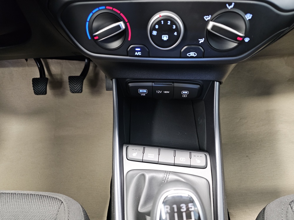 Hyundai i20 – Foto 8
