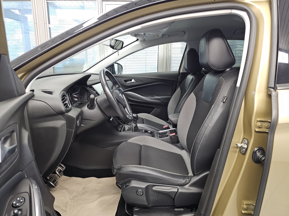 Opel Grandland (X) – Foto 22