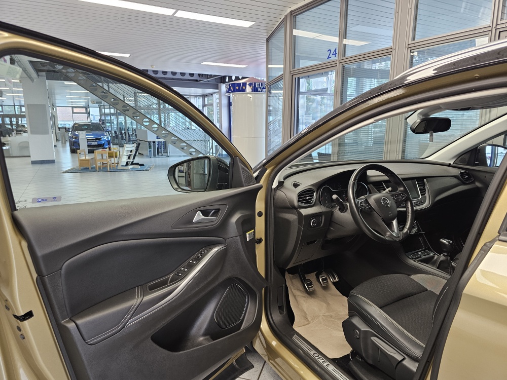 Opel Grandland (X) – Foto 23