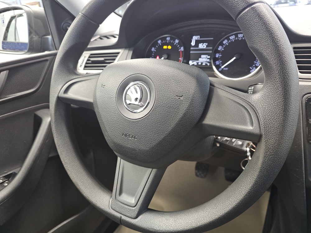 Skoda Rapid Spaceback – Foto 10