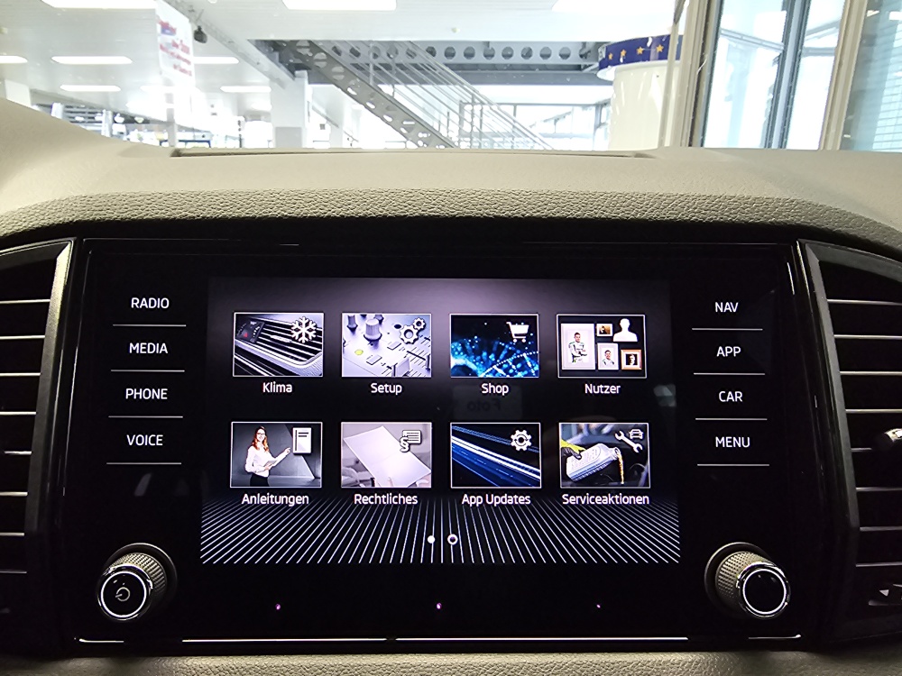 Skoda Karoq – Foto 11