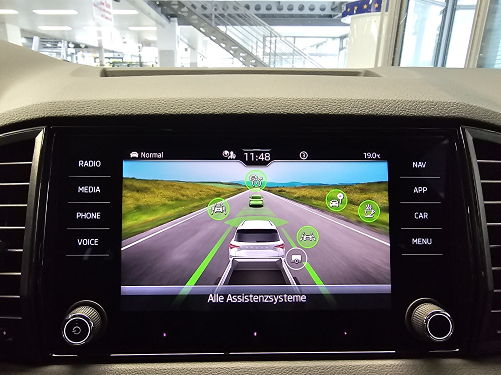 Skoda Karoq – Foto 13