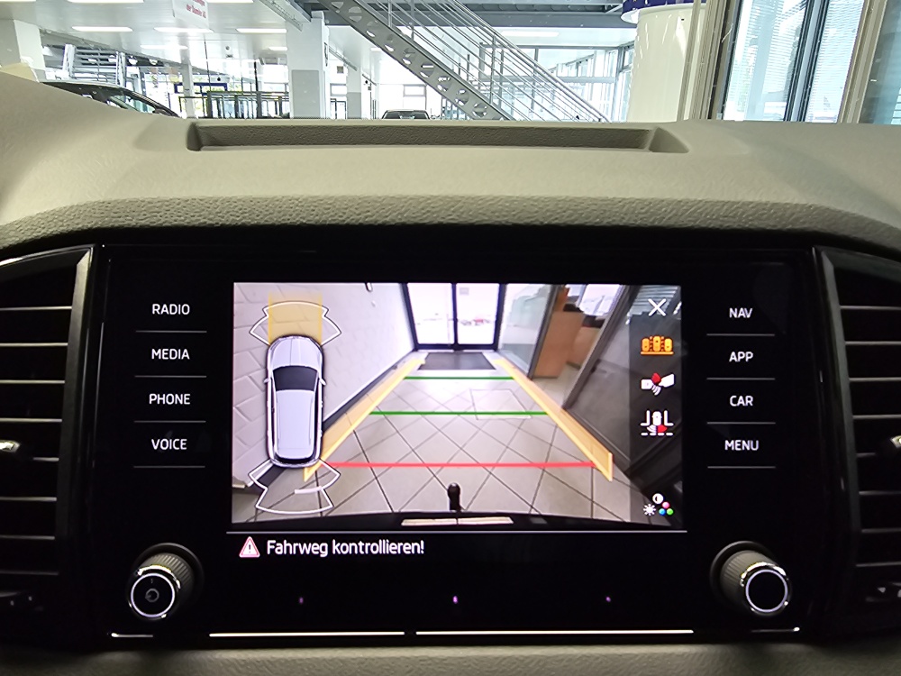 Skoda Karoq – Foto 17