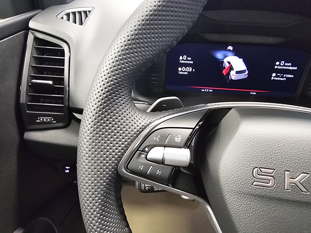Skoda Karoq – Foto 19