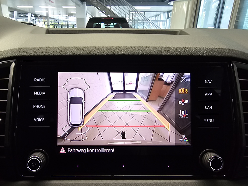 Skoda Karoq – Foto 17