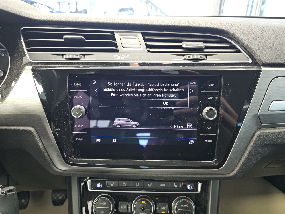 VW Touran – Foto 15