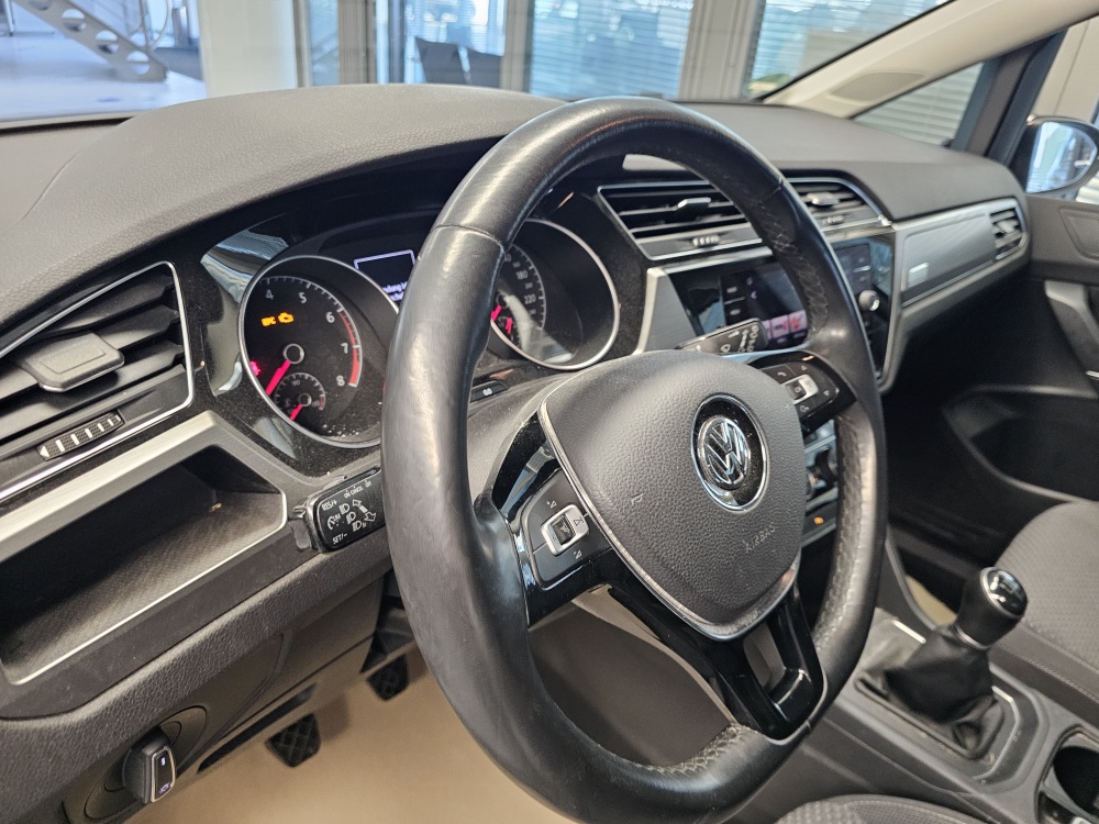 VW Touran – Foto 21