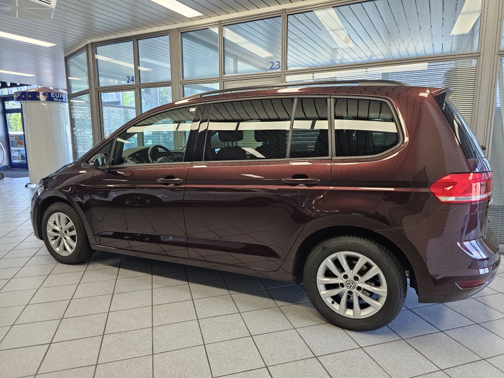 VW Touran – Foto 24