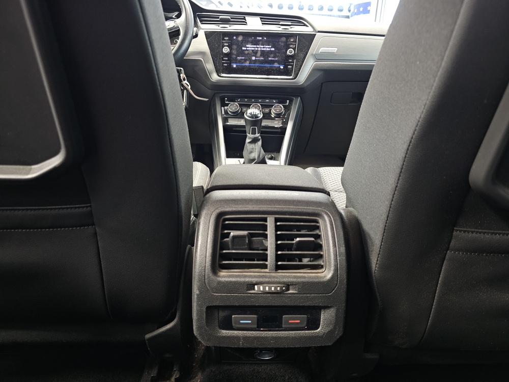 VW Touran – Foto 6