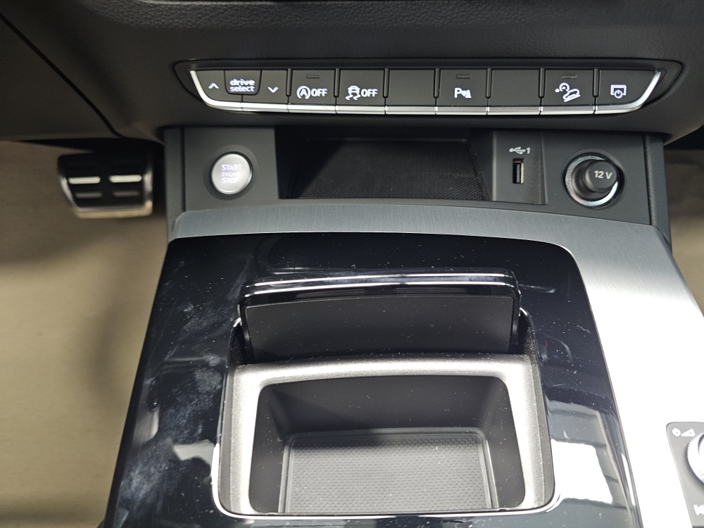 Audi Q5 – Foto 11