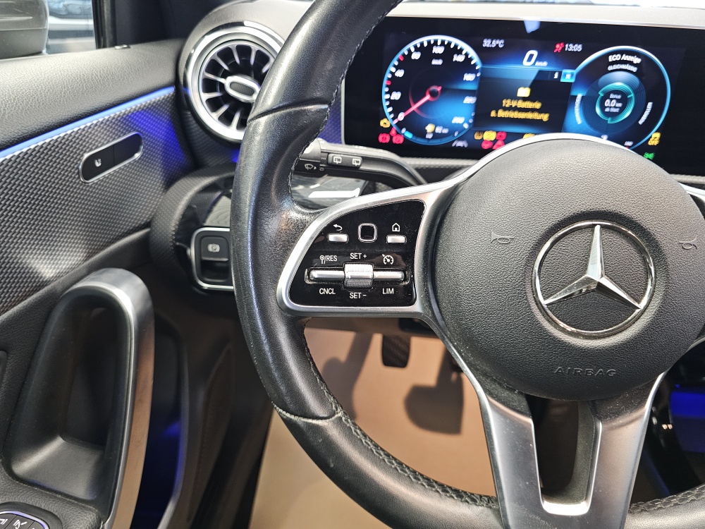 Mercedes-Benz A 200 – Foto 18