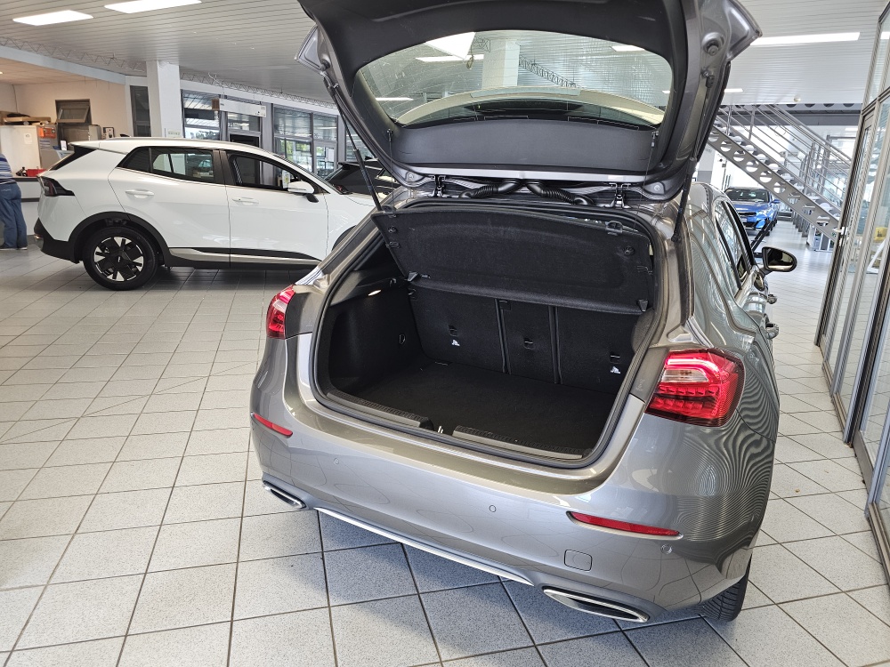 Mercedes-Benz A 200 – Foto 2