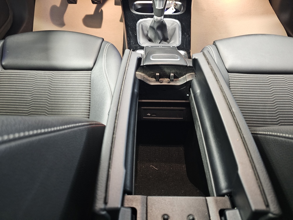 Mercedes-Benz A 200 – Foto 5