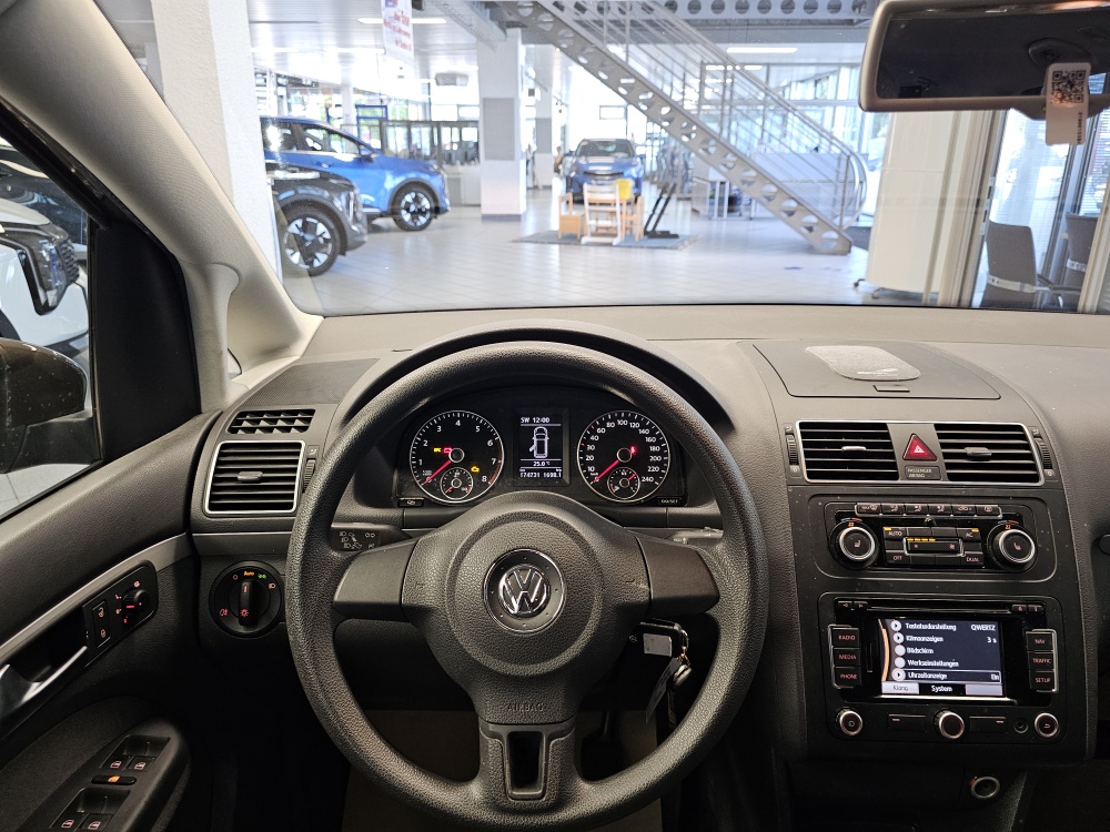 VW Touran – Foto 12
