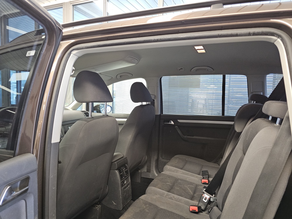 VW Touran – Foto 4