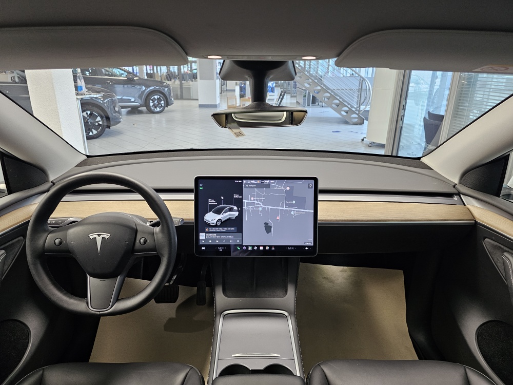 Tesla Model Y – Foto 9