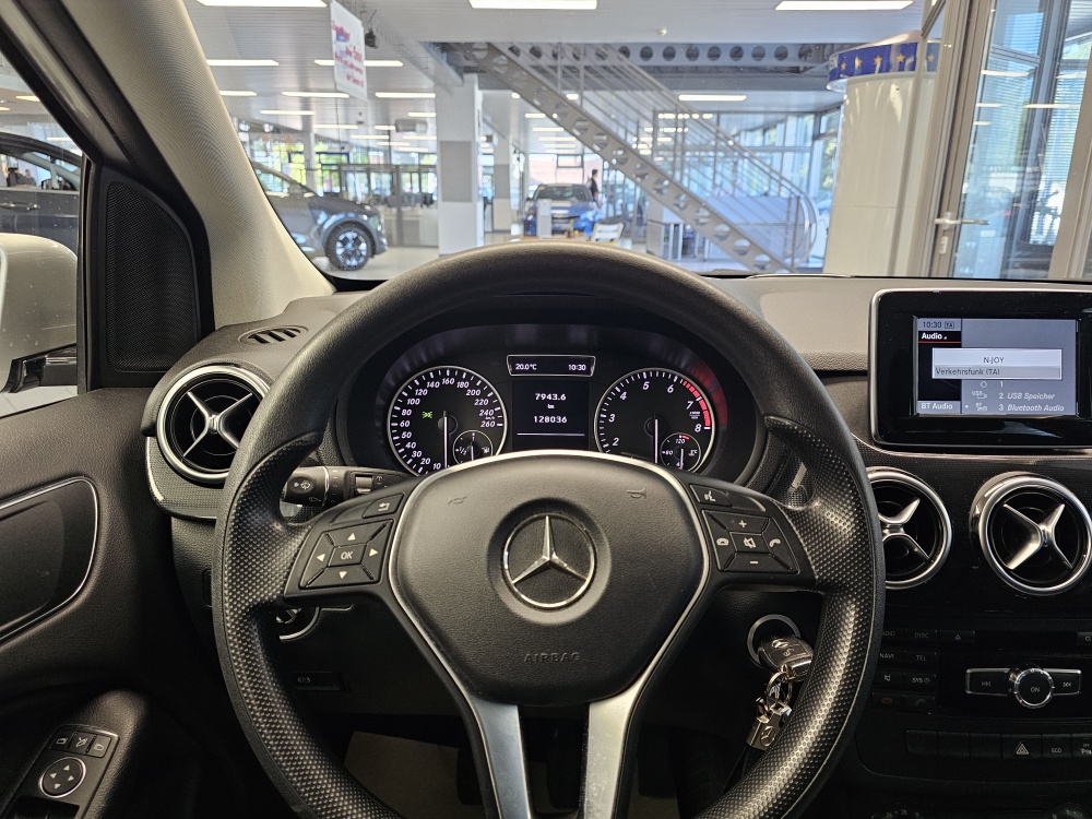 Mercedes-Benz B 180 – Foto 13
