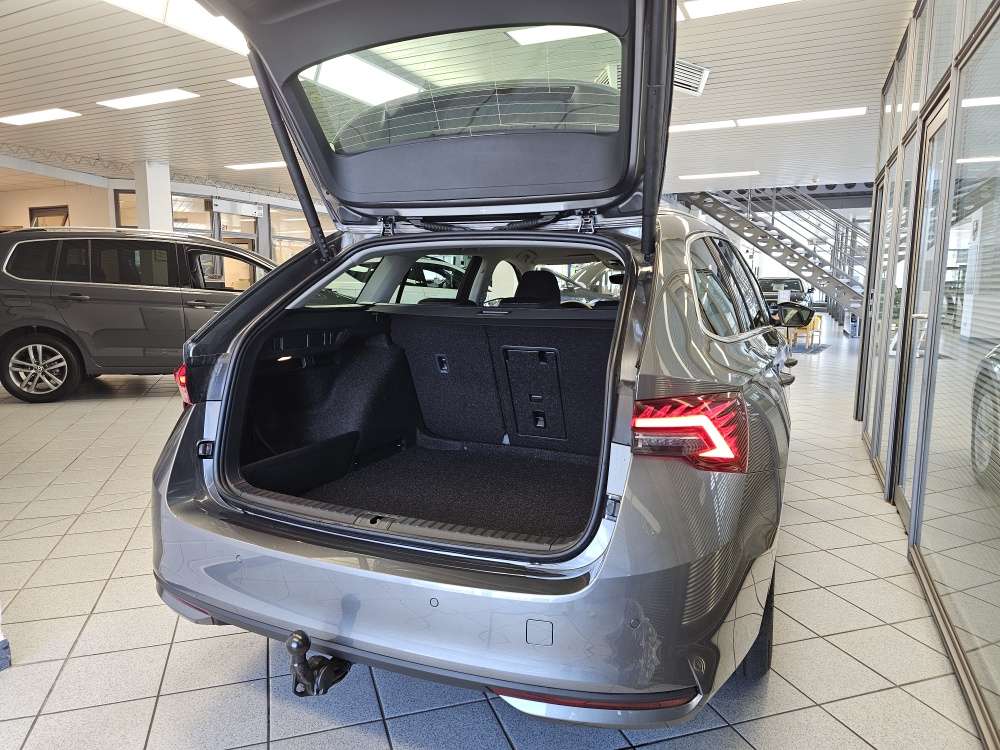 Skoda Octavia Combi – Foto 2
