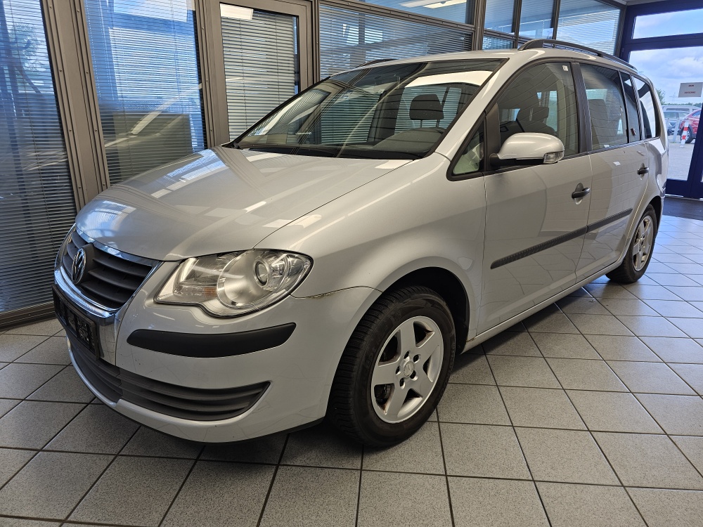 VW Touran – Foto 1